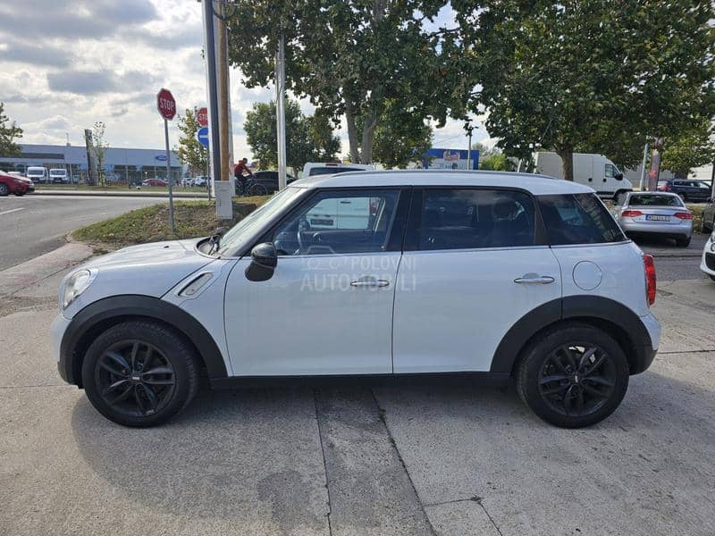 MINI Countryman 1.6d CH