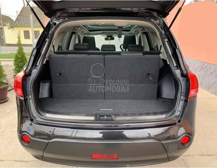 Nissan Qashqai + 2 2.0 TDI
