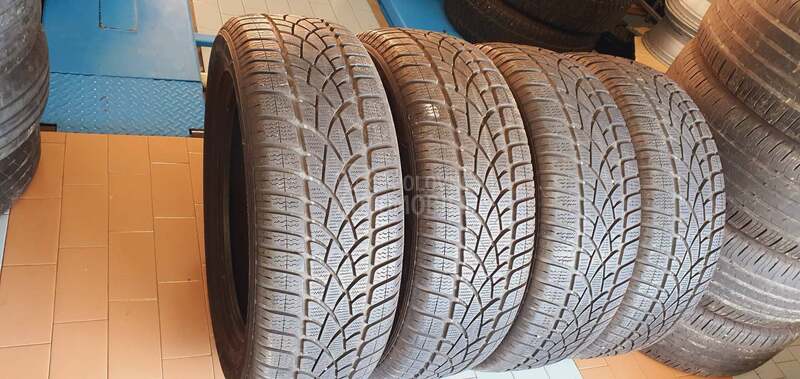 Dunlop 235/55 R18 Zimska