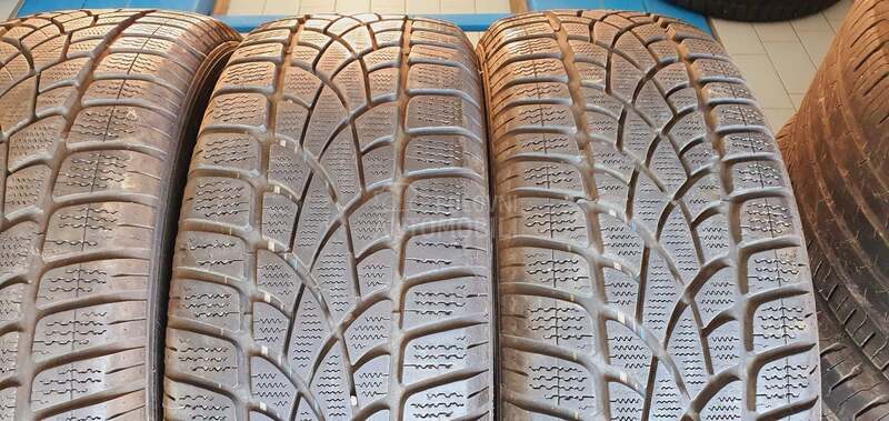 Dunlop 235/55 R18 Zimska