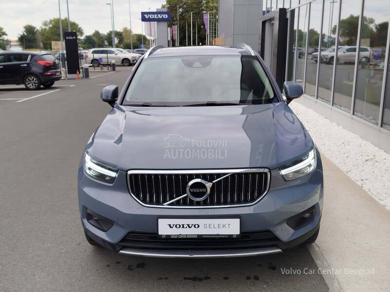 Volvo XC40 T2 AT R DESIGN