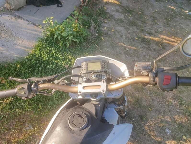 Derbi senda