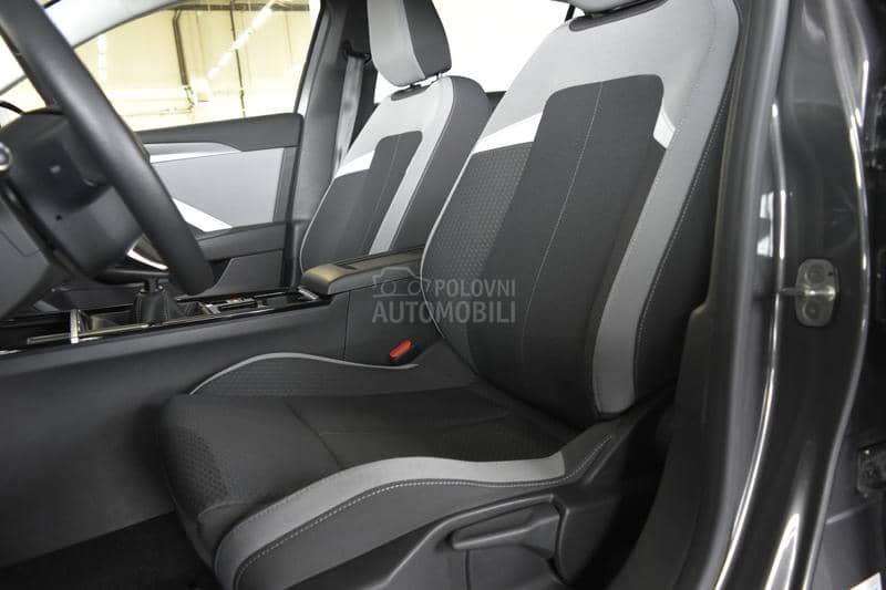 Opel Astra L Edition MT