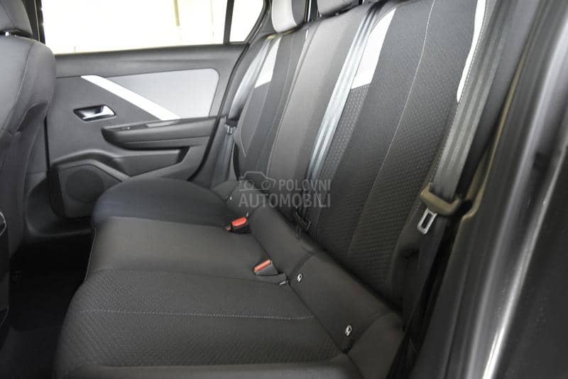 Opel Astra L Edition MT