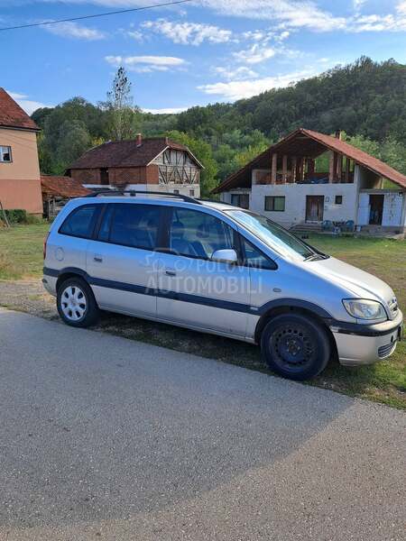 Opel Zafira zafira 1.8 lanos 1.4