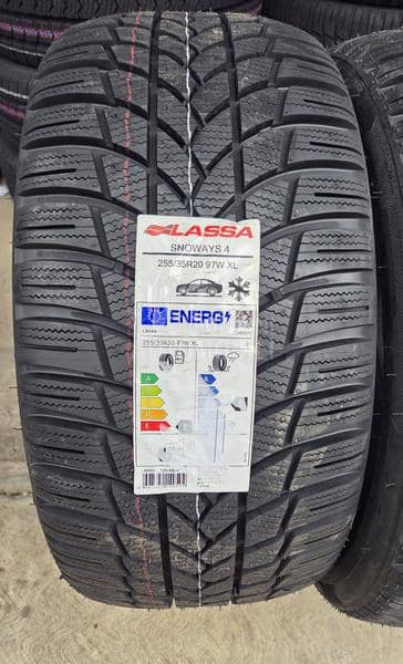 Lassa 255/35 R20 Zimska