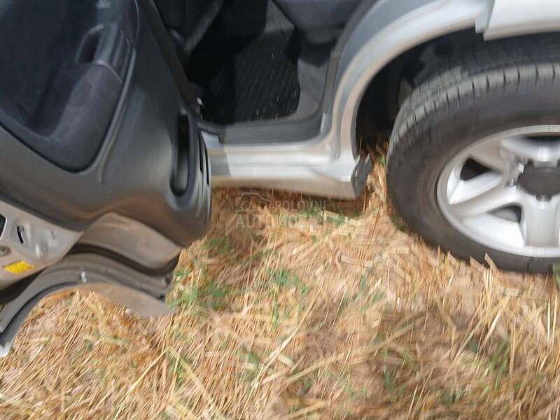 Suzuki Grand Vitara 2 0