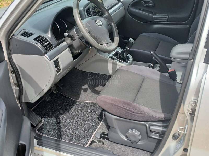 Suzuki Grand Vitara 2 0