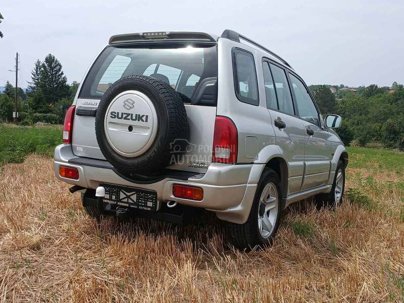 Suzuki Grand Vitara 2 0