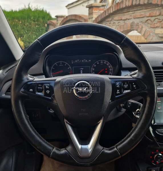 Opel Corsa E 1.4B E N Z/LED/NAV/