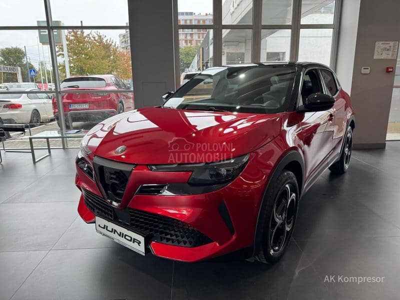 Alfa Romeo Junior 1.2 136 Speciale