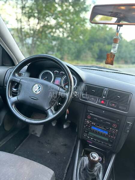Volkswagen Golf 4 