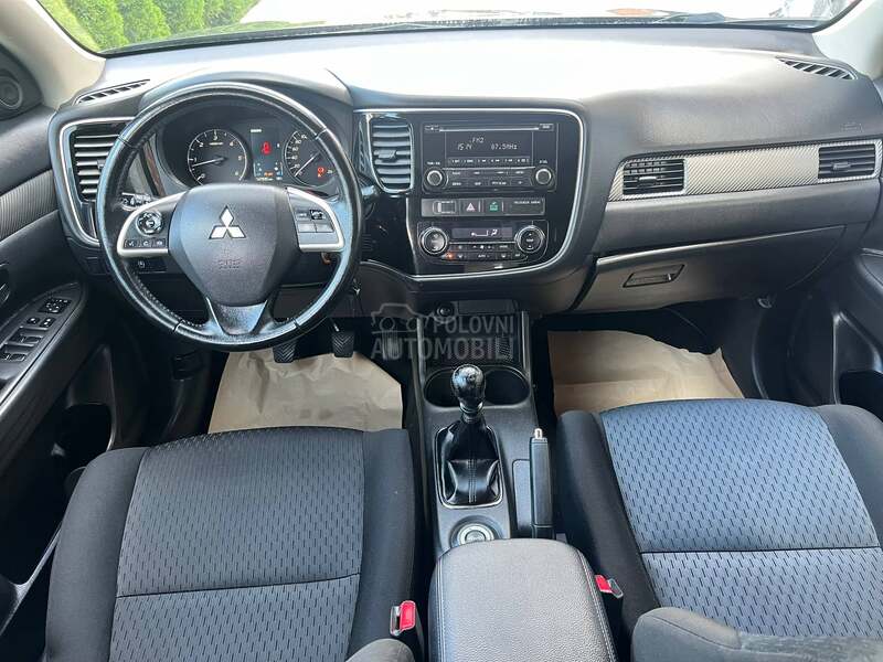 Mitsubishi Outlander 2.2 D-ID 4wd/Ch