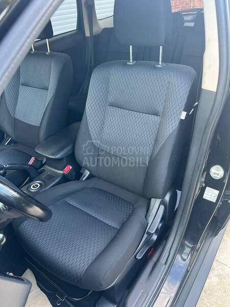 Mitsubishi Outlander 2.2 D-ID 4wd/Ch