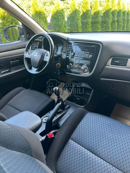 Mitsubishi Outlander 2.2 D-ID 4wd/Ch