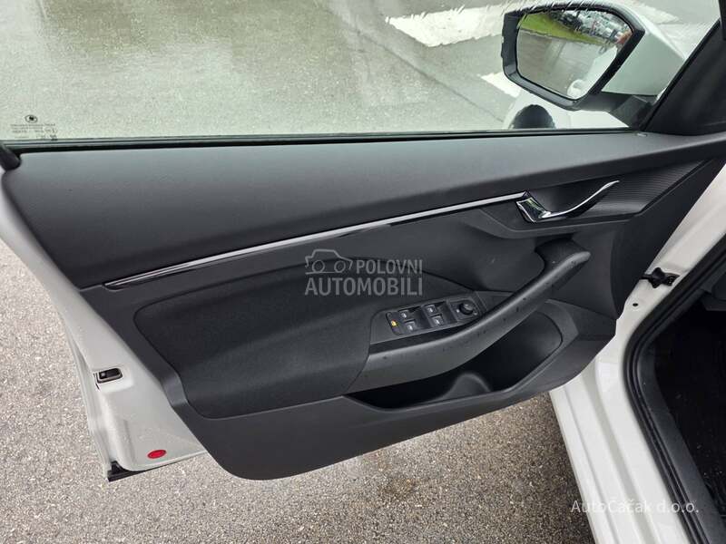 Škoda Scala 1.0 TSI AMBITION