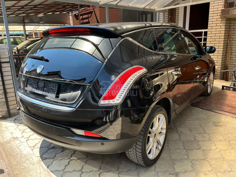 Lancia Delta 1.4 TJET