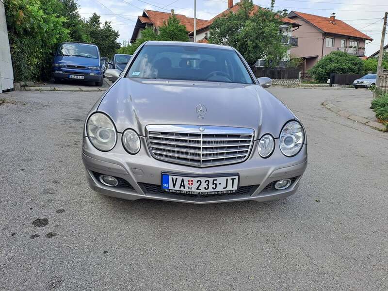 Mercedes Benz E 200 