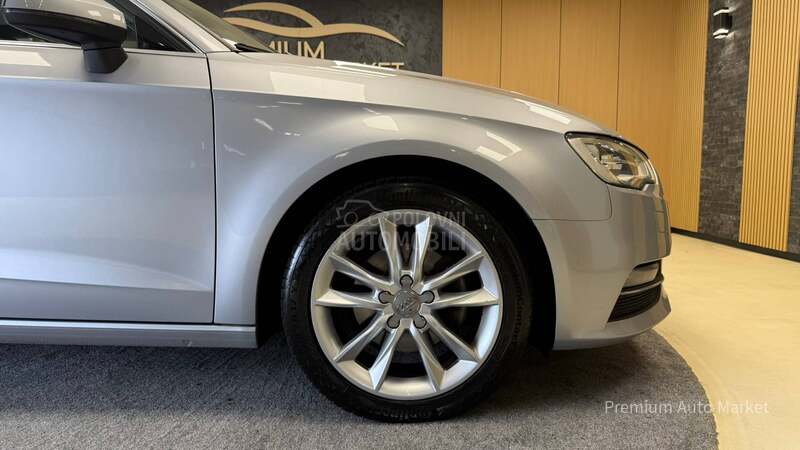 Audi A3 //1.2 TFSI/N.AVI/NOV