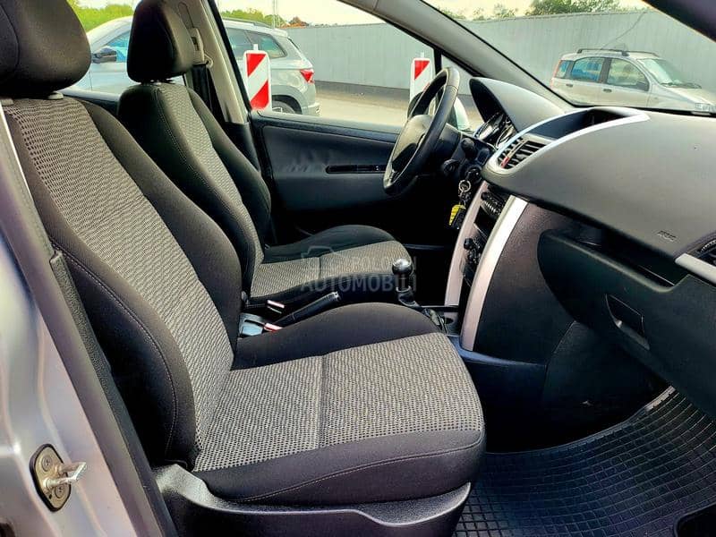 Peugeot 207 1.4