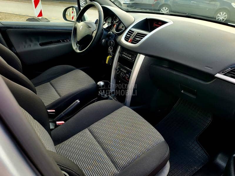 Peugeot 207 1.4