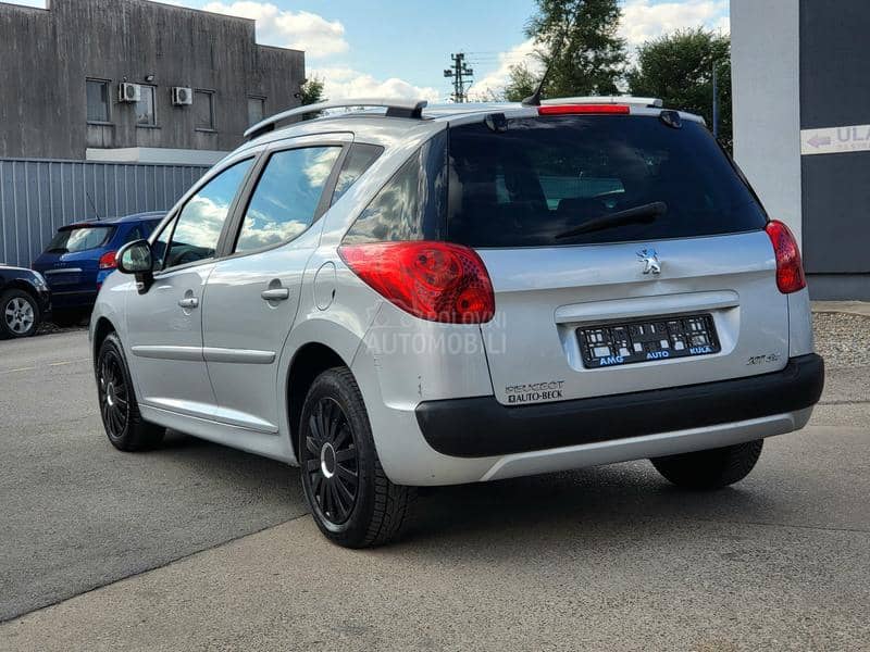 Peugeot 207 1.4