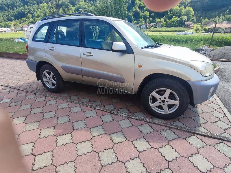 Toyota RAV 4 