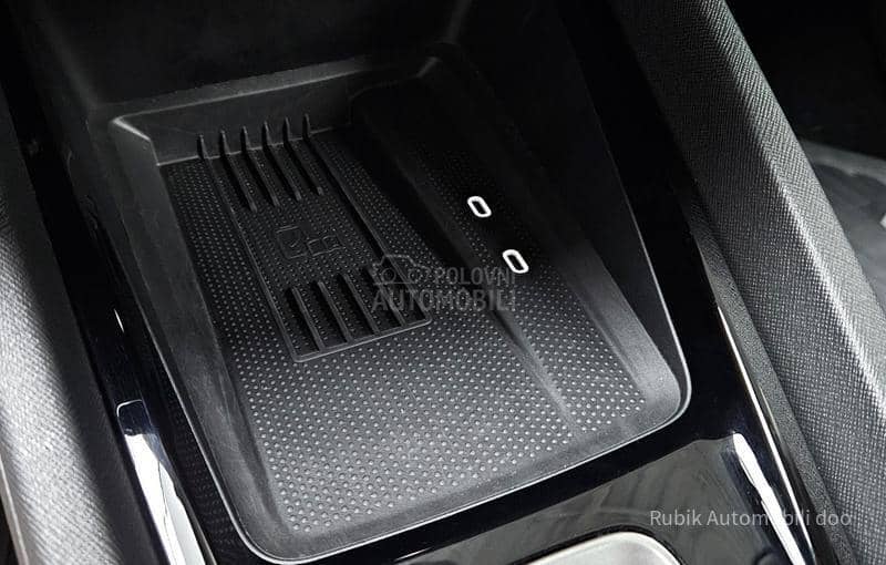 Škoda Octavia 2.0tdi Selection DSG