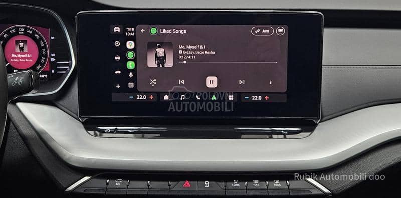 Škoda Octavia 2.0tdi Selection DSG