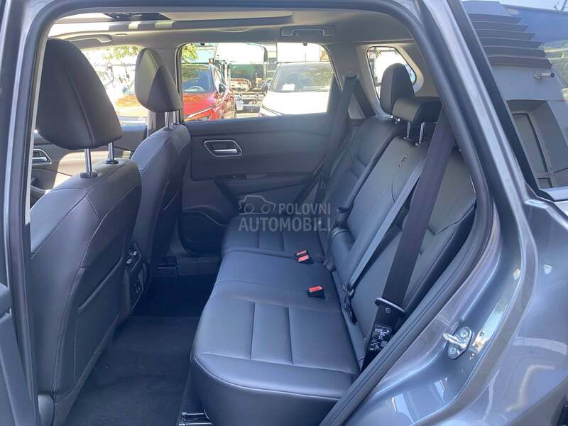 Nissan X-Trail 1.5 CVT 163 TEKNA