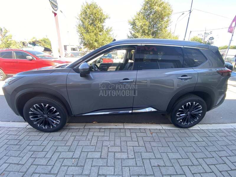Nissan X-Trail 1.5 CVT 163 TEKNA