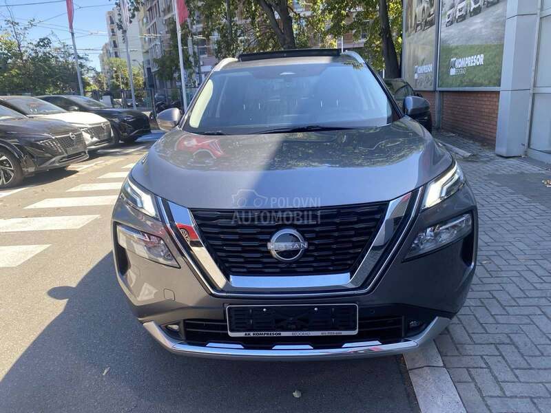 Nissan X-Trail 1.5 CVT 163 TEKNA