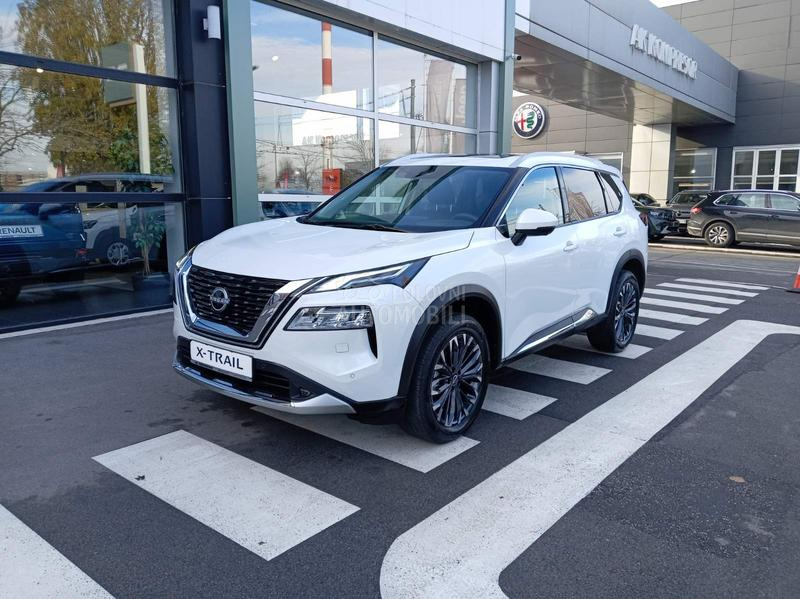 Nissan X-Trail 1.5 CVT 163 TEKNA
