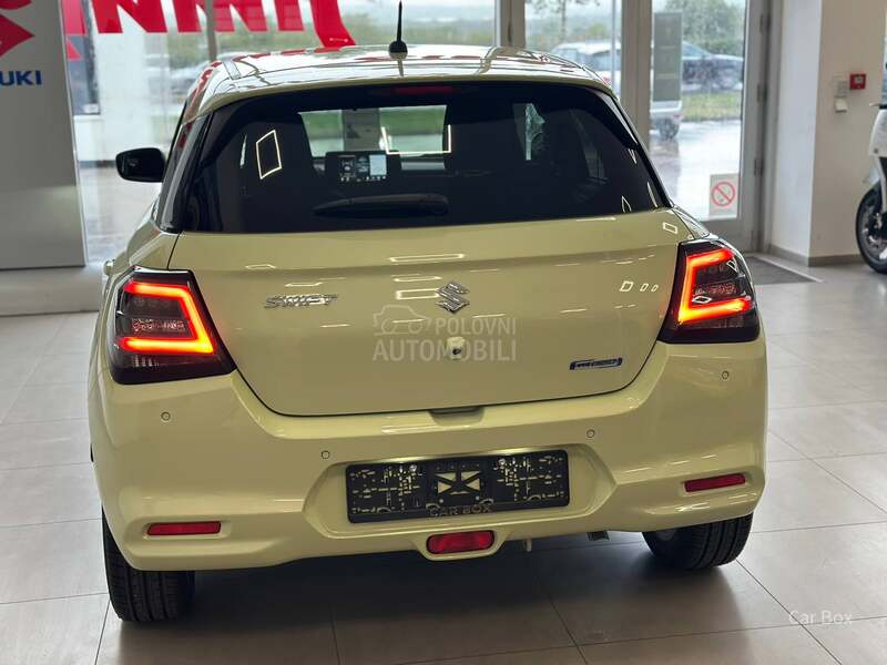 Suzuki Swift PREMIUM 1.2 84 CVT