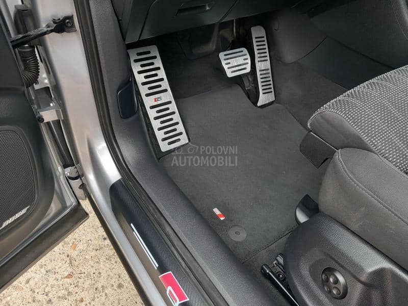 Audi Q3 2.0TDI  S-LINE SPORT