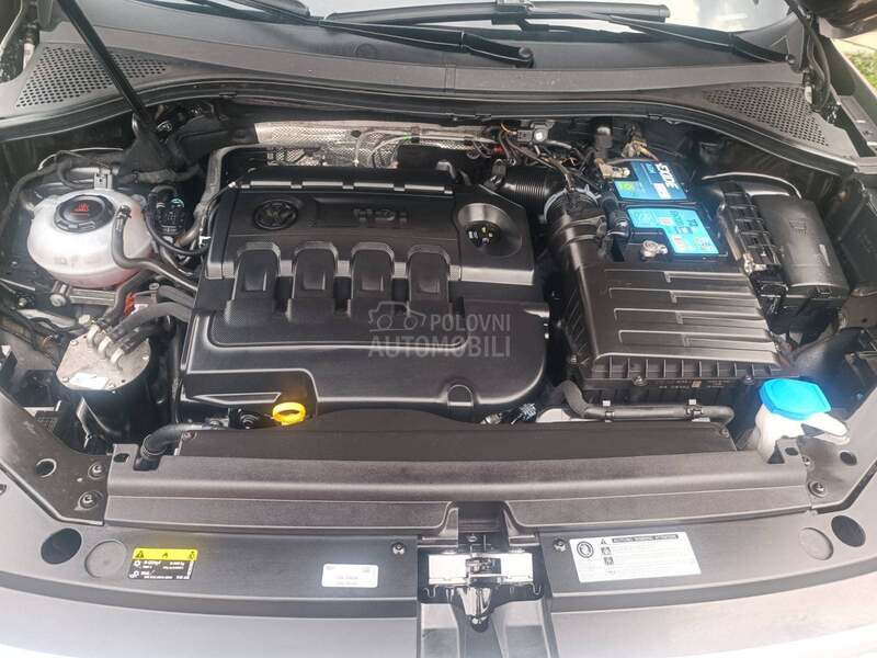 Volkswagen Tiguan 2.0 CARAT EXCLUSIVE