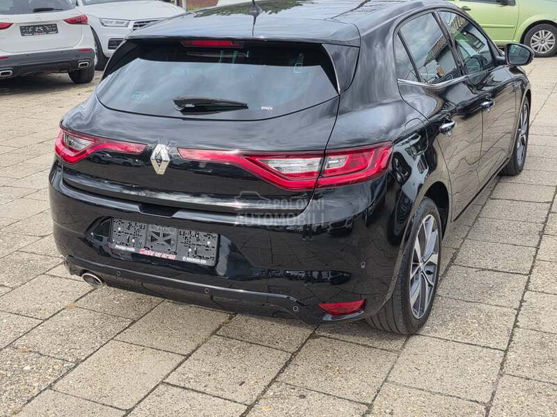 Renault Megane 1.5dci B O S E