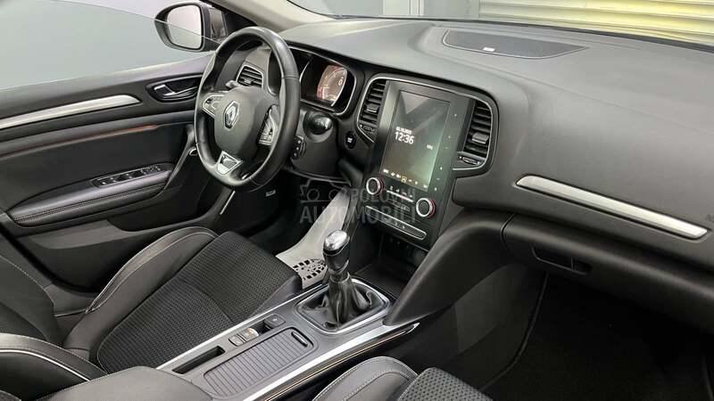 Renault Megane 1.5dci B O S E