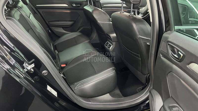 Renault Megane 1.5dci B O S E