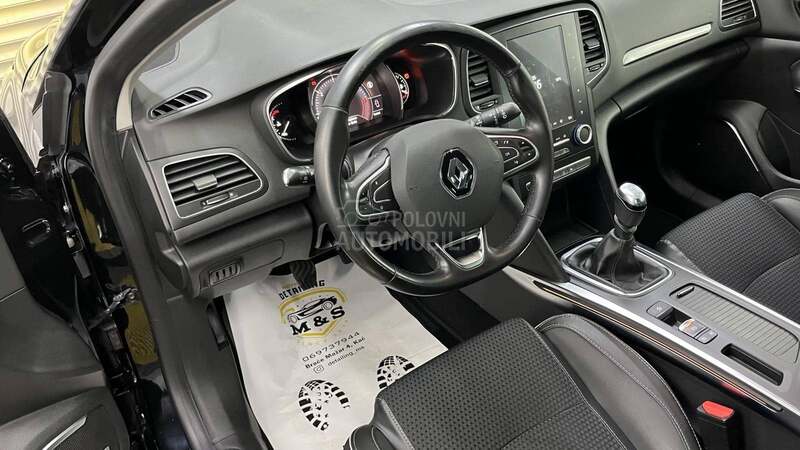 Renault Megane 1.5dci B O S E