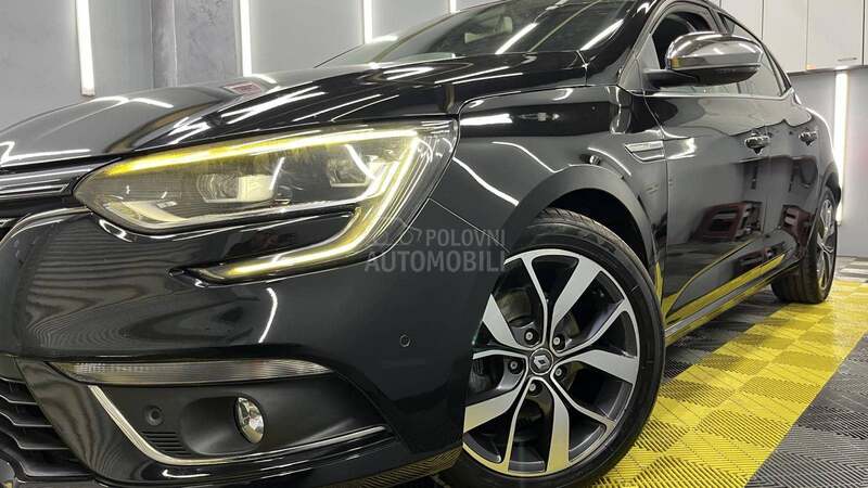 Renault Megane 1.5dci B O S E