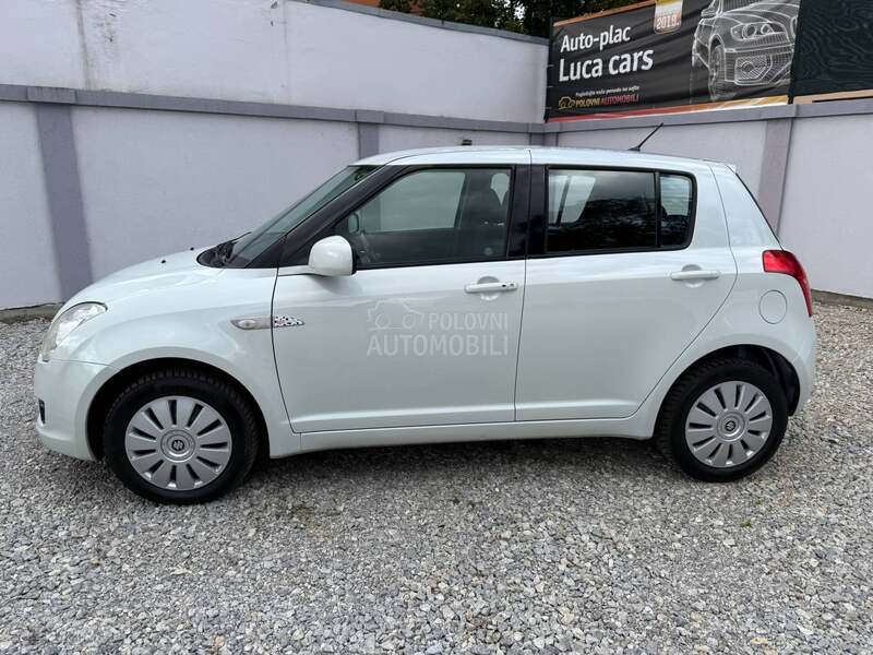 Suzuki Swift 1.3 4WD CH