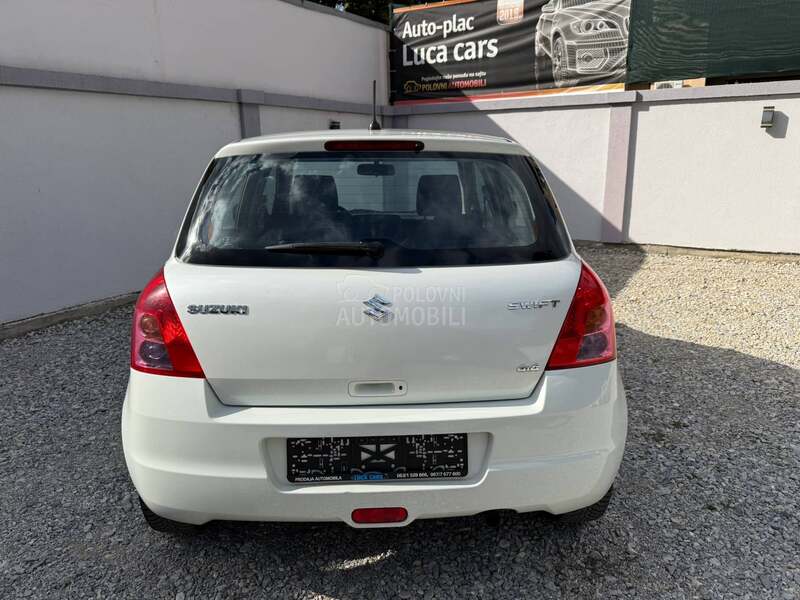 Suzuki Swift 1.3 4WD CH