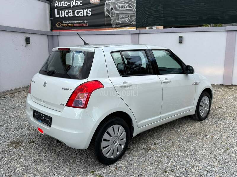 Suzuki Swift 1.3 4WD CH