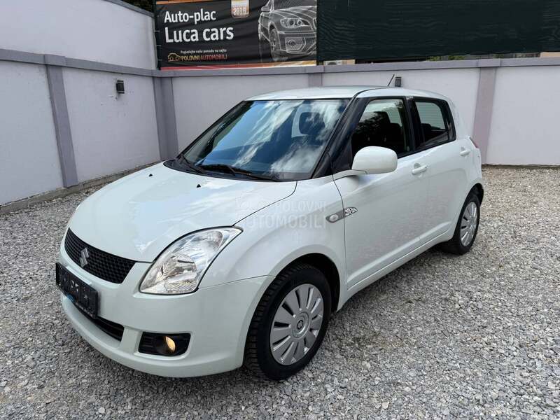Suzuki Swift 1.3 4WD CH