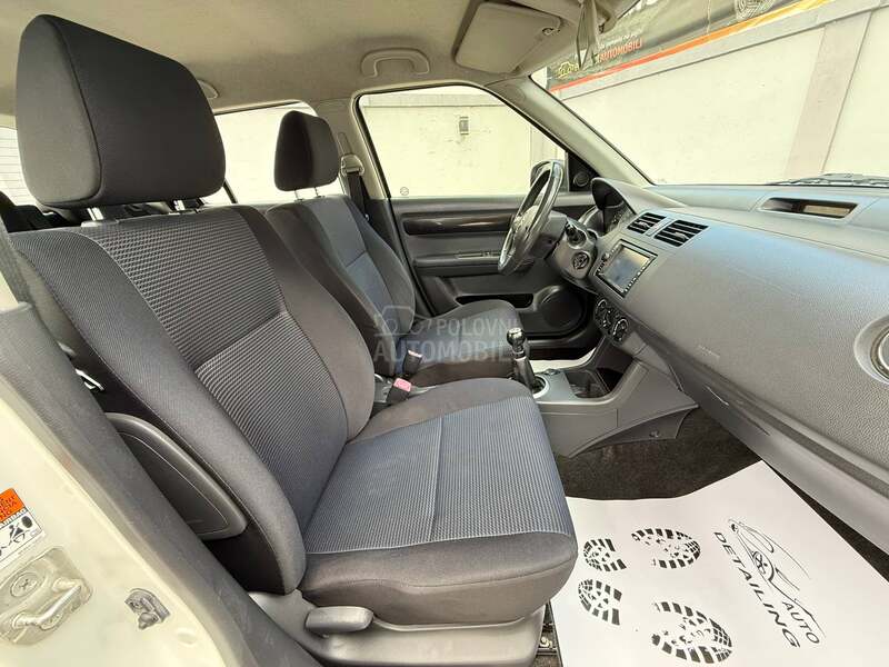 Suzuki Swift 1.3 4WD CH