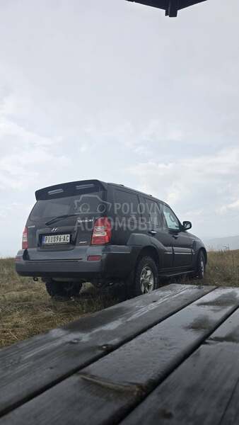 Hyundai Terracan 