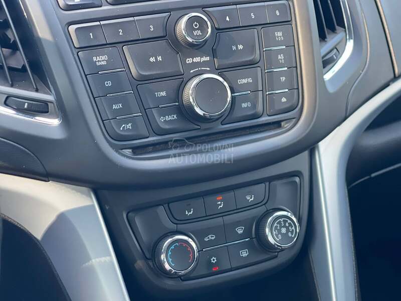 Opel Zafira 7 S E D