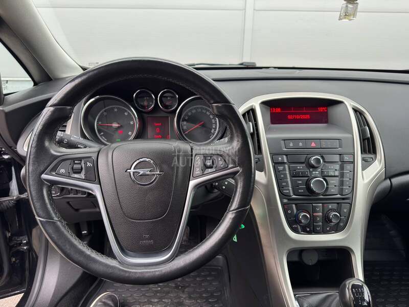 Opel Astra J 1.7CDTI