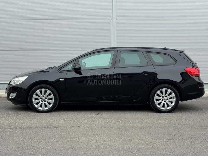 Opel Astra J 1.7CDTI